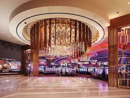 lroulette Slots Bet Size ချမှတ်ပြီး Spin ချကစားနေပြသချက်